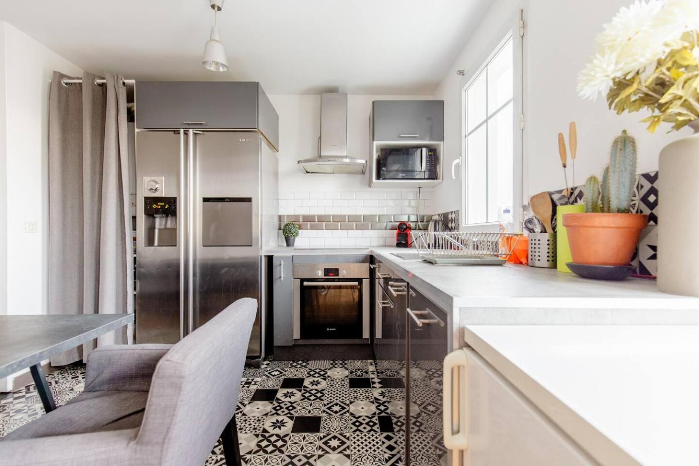 Artist Retreat Apartment Нуази-ле-Гран Екстериор снимка